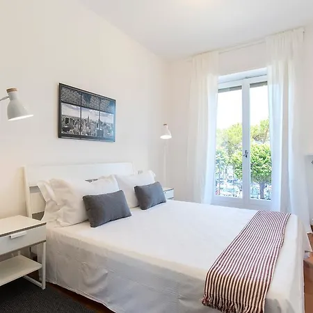 La Promenade By Impero House Pensionat *