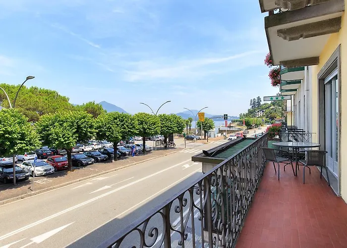 La Promenade By Impero House Guest house