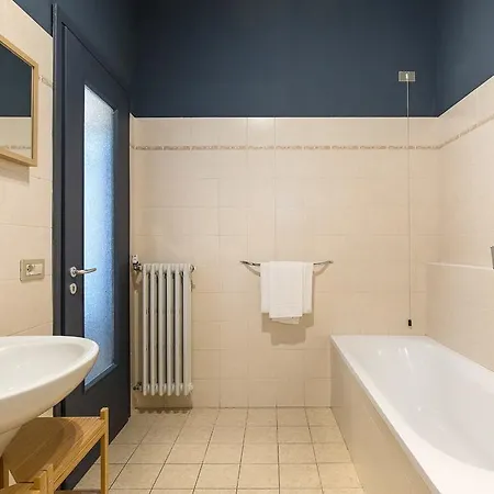 Гостевой дом La Promenade By Impero House